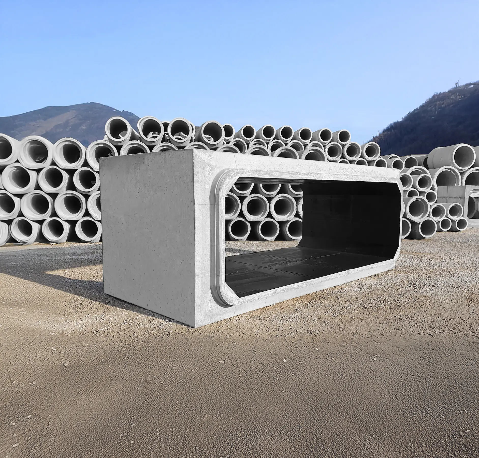 SCATOLARI<br class='lg:hidden block'/> MODULARI